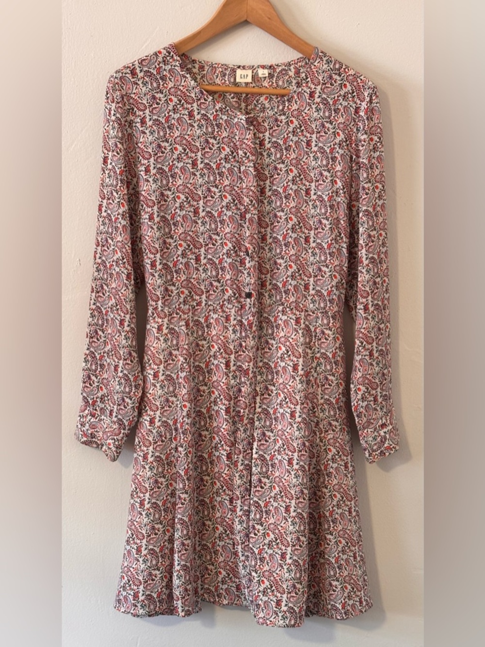 GAP Paisley Button-Front Long Sleeve Dress in Cream, Red & Navy Women’s Large